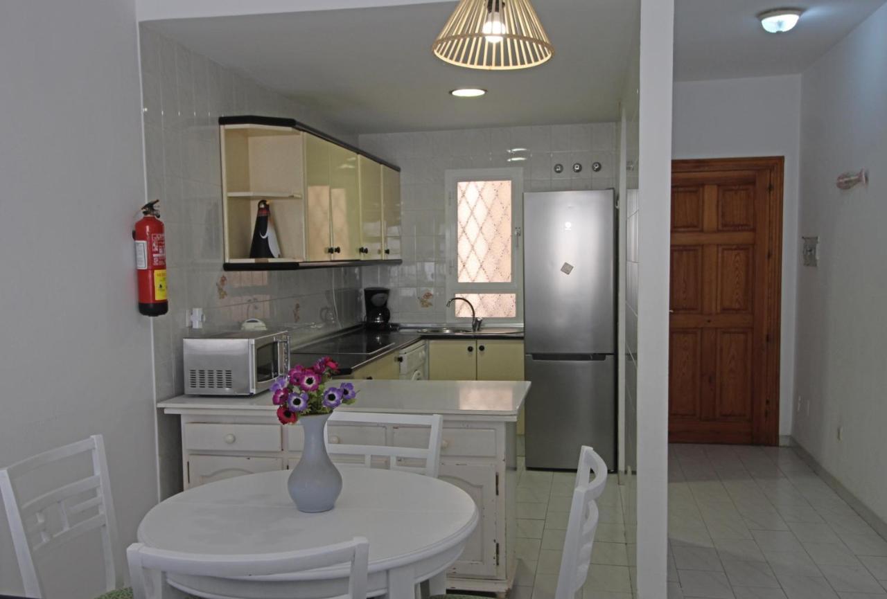 Carihuela Beach Apartment, 2Nd Line トレモリノス エクステリア 写真